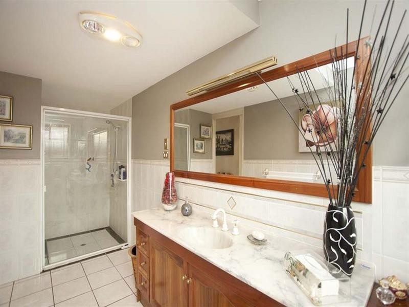 27 Delacroix Place, Mackenzie QLD 4156