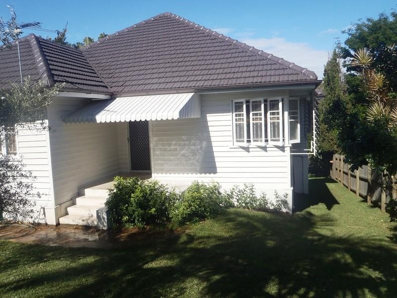 103 Creek Road, Mount Gravatt East QLD 4122