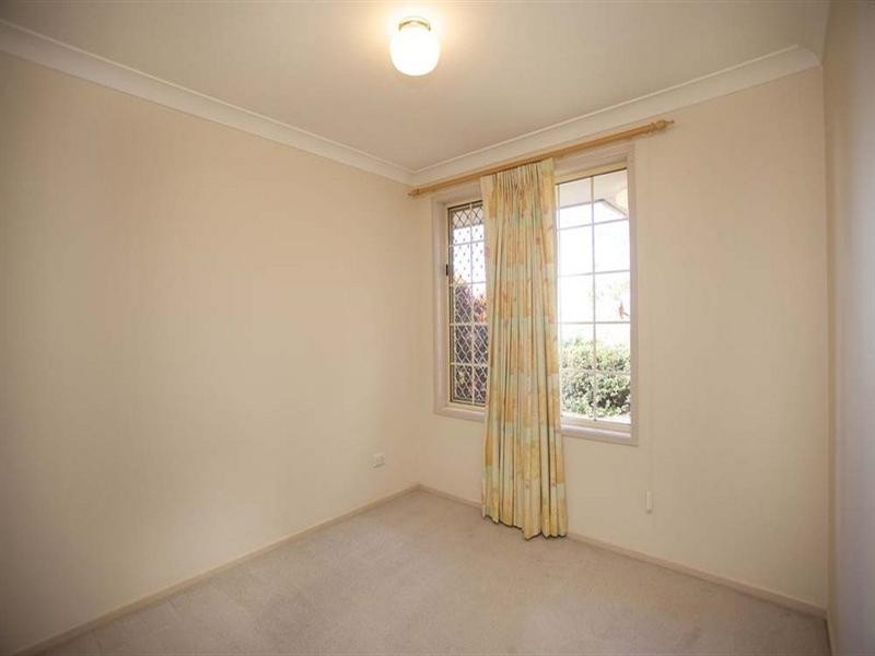 26 Mindona Street, Wishart QLD 4122