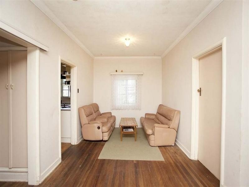 8 Howsan Street, Mount Gravatt East QLD 4122