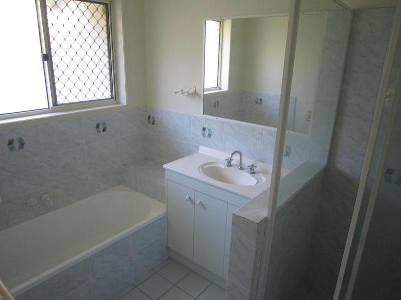 18 Andree Place, Wishart QLD 4122