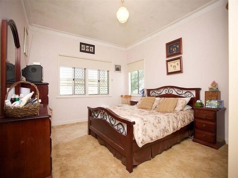 19 Clausen Street, Mount Gravatt East QLD 4122
