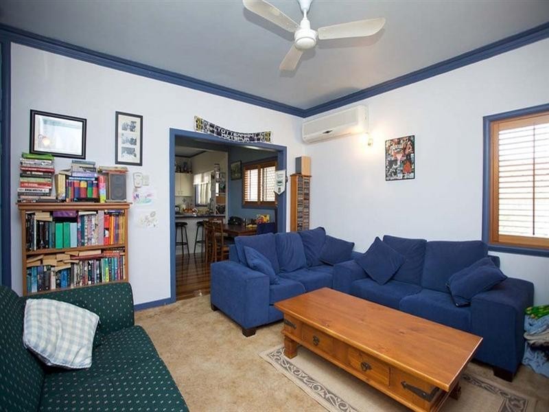 19 Clausen Street, Mount Gravatt East QLD 4122