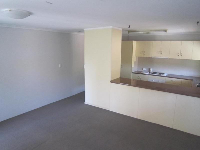 2/1380 Logan Road, Mount Gravatt QLD 4122