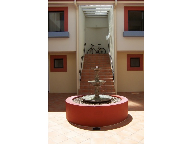 18/2200 Logan Road, Upper Mount Gravatt QLD 4122