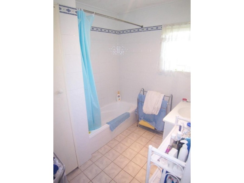 13 Liverpool Street, Eight Mile Plains QLD 4113