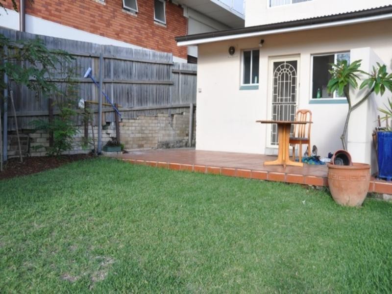 2/117 Brook Street, Coogee NSW 2034