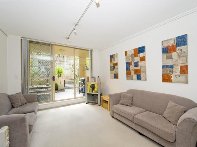 16/228 Moore Park Road, Paddington NSW 2021