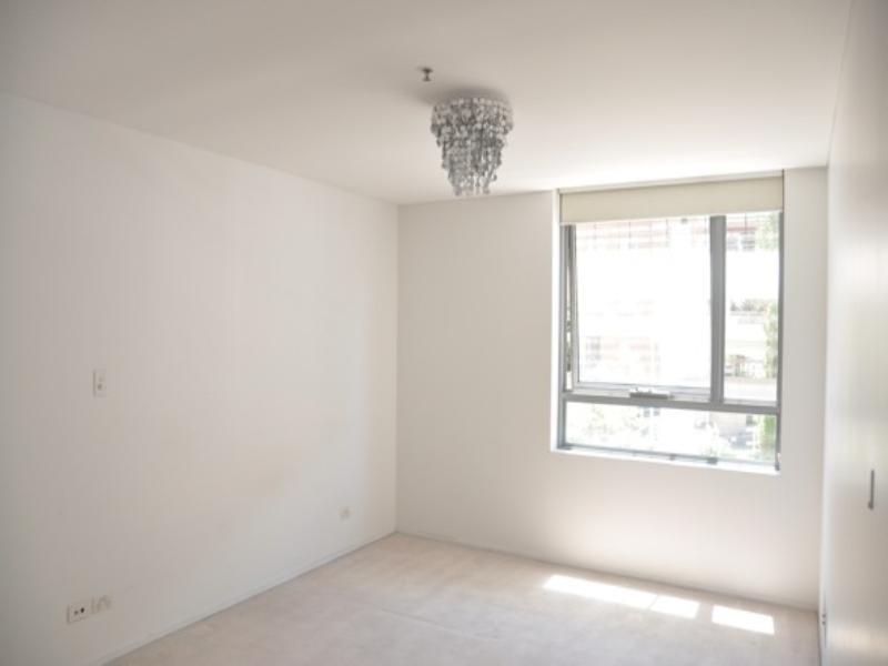 702/21 Elizabeth Bay Road, Elizabeth Bay NSW 2011