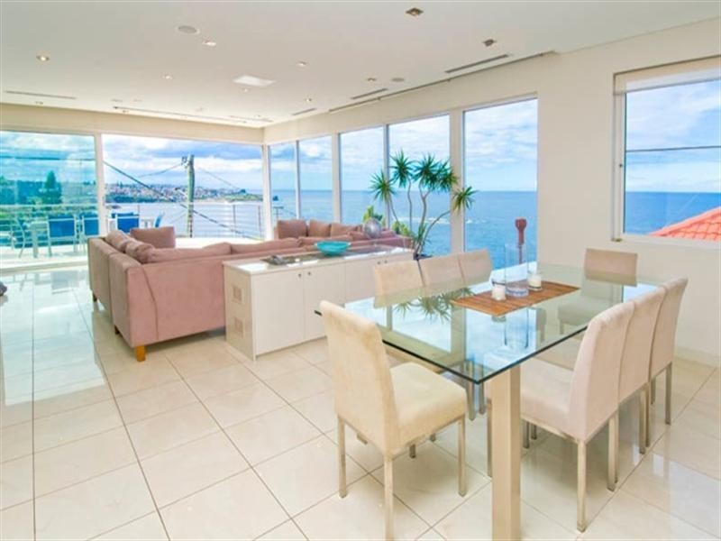 11 Cairo Street, South Coogee NSW 2034