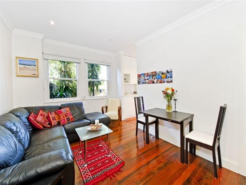 2/145 Ebley Street, Bondi Junction NSW 2022