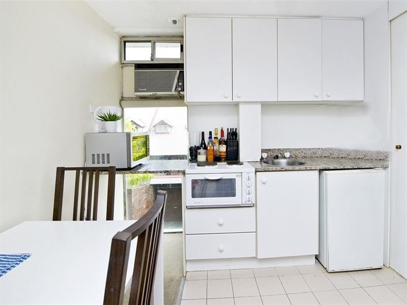 28/19 Forbes Street, Woolloomooloo NSW 2011