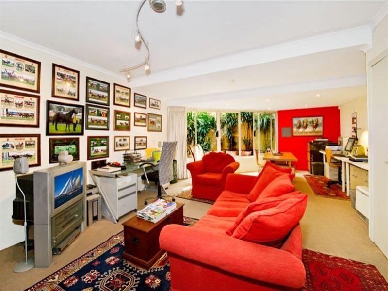 13 Hough Street, Bondi Junction NSW 2022