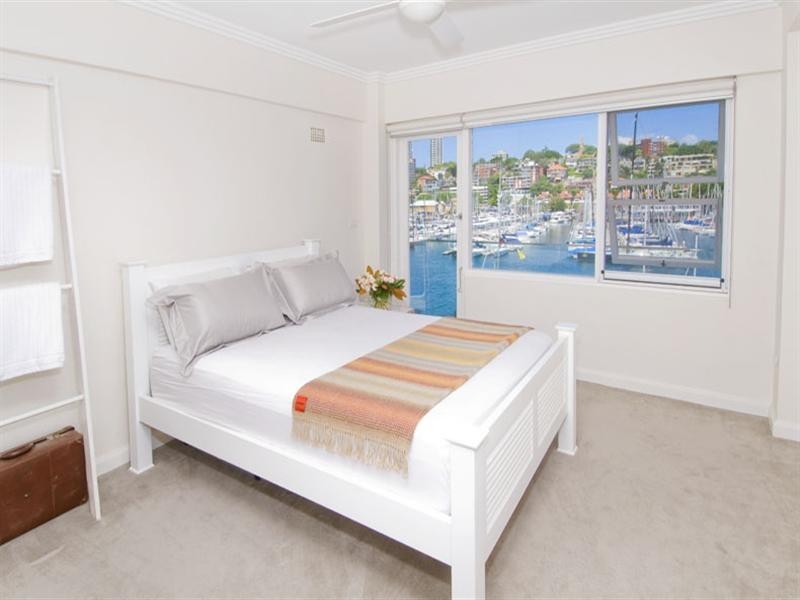 9/3 Elizabeth Bay Crescent, Elizabeth Bay NSW 2011