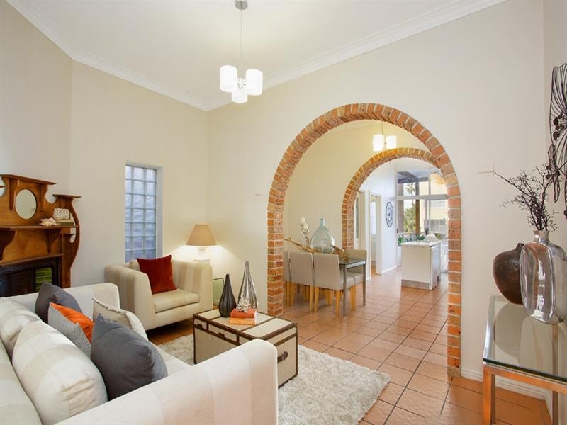 17 Vicar Street, Coogee NSW 2034