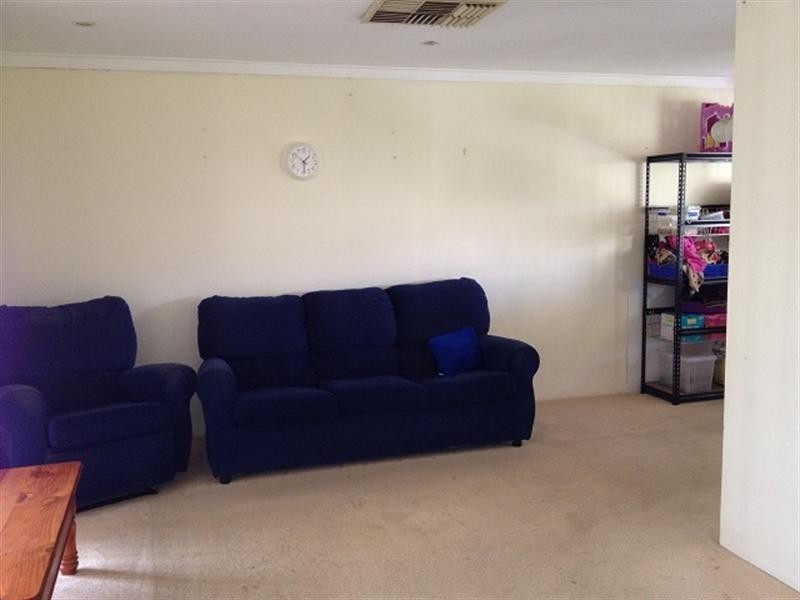 16 Lorikeet Way, Gosnells WA 6110