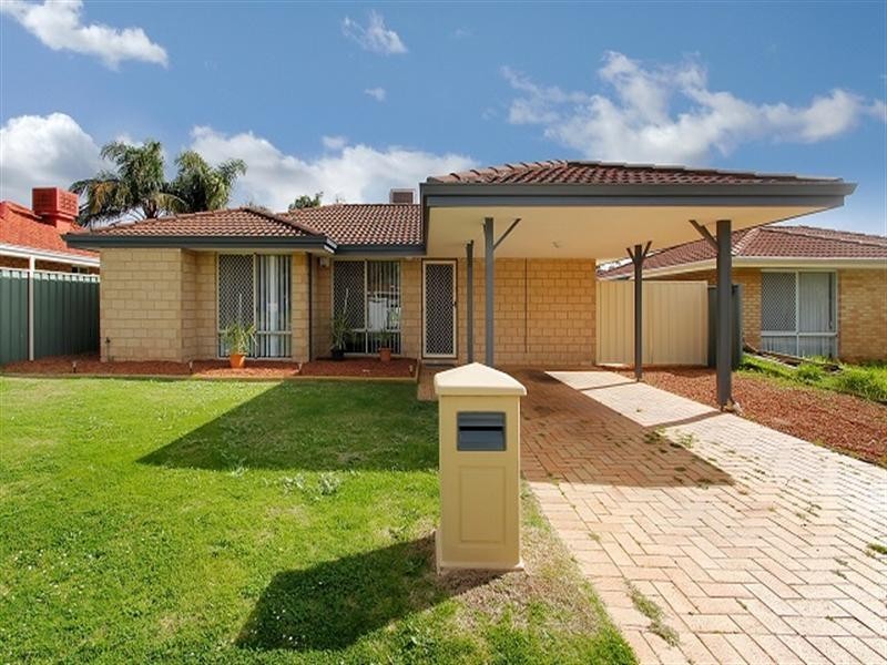 64 San Jacinta Drive, Seville Grove WA 6112