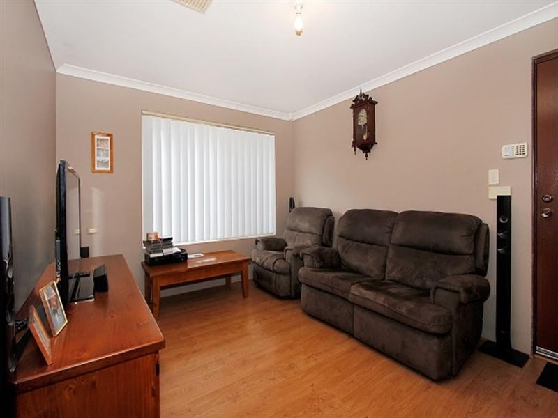 64 San Jacinta Drive, Seville Grove WA 6112