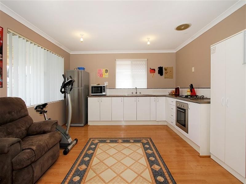 64 San Jacinta Drive, Seville Grove WA 6112