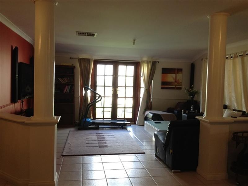 44 Oliphant Street, Kenwick WA 6107