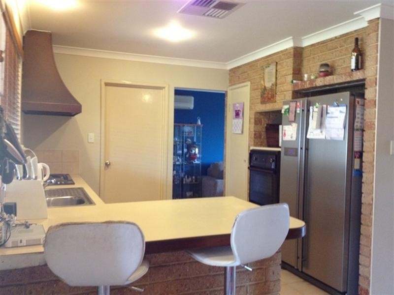 128 Alcock Street, Maddington WA 6109