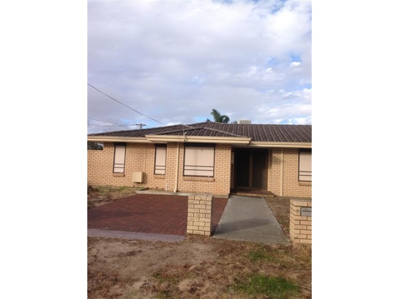 9 Seville Drive, Seville Grove WA 6112