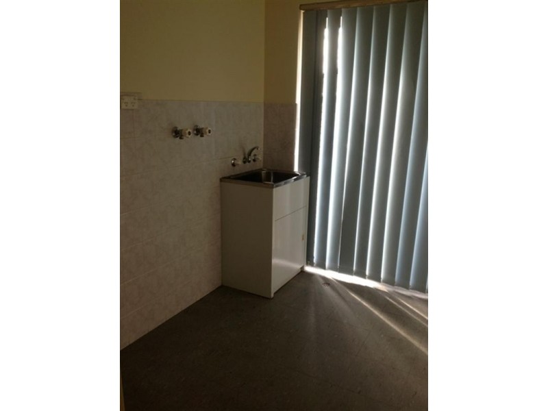 9 Seville Drive, Seville Grove WA 6112