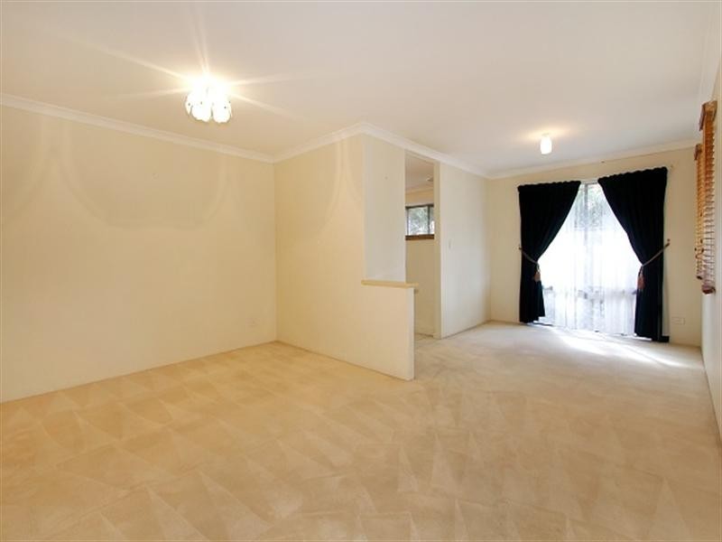 83 Harpenden Street, Huntingdale WA 6110