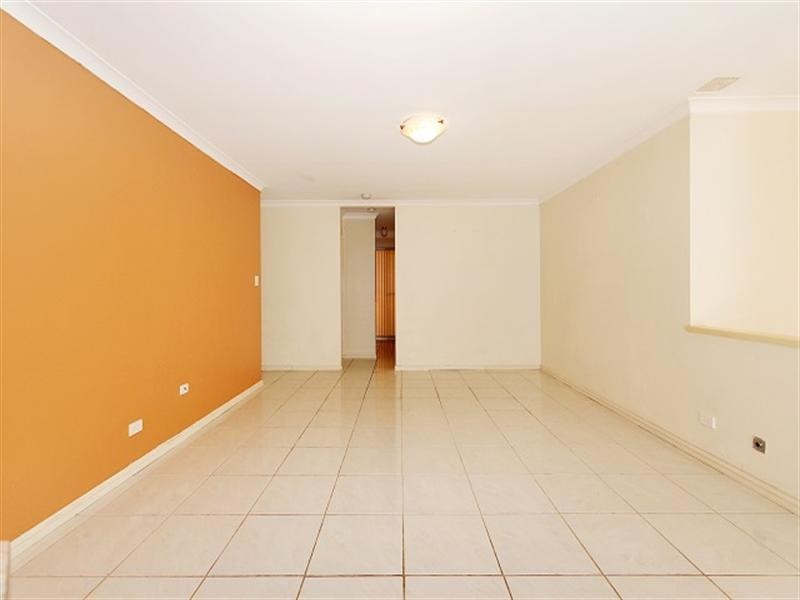 83 Harpenden Street, Huntingdale WA 6110