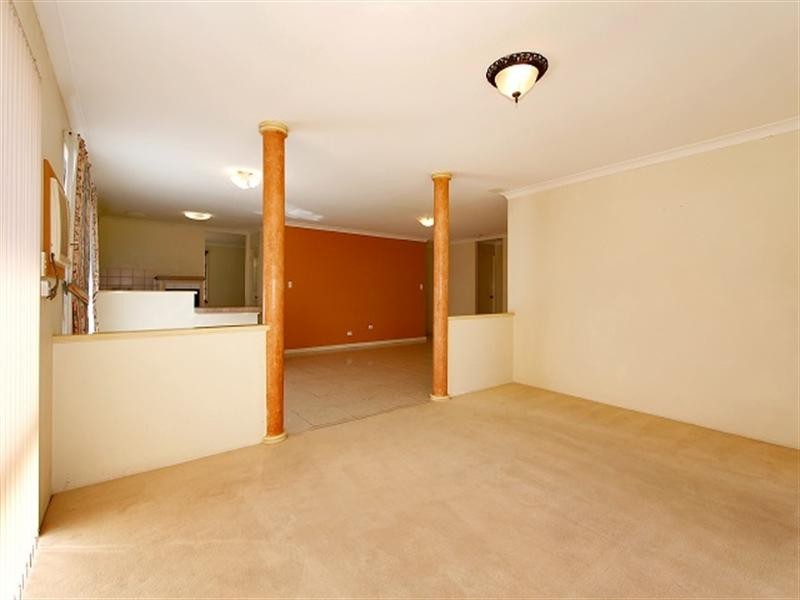 83 Harpenden Street, Huntingdale WA 6110