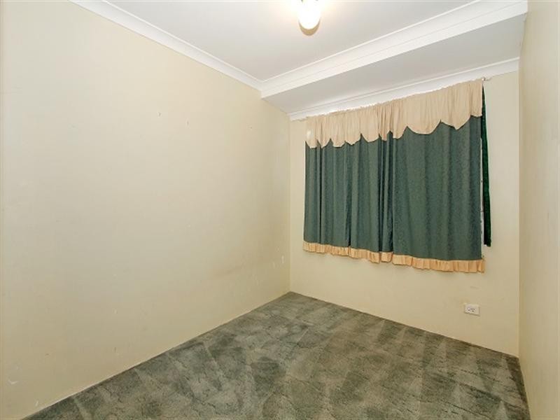 83 Harpenden Street, Huntingdale WA 6110