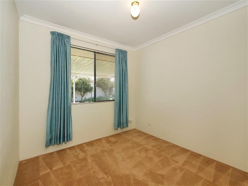 83 Harpenden Street, Huntingdale WA 6110