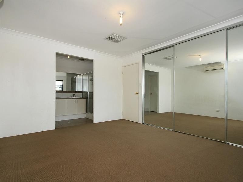 14 Newell Loop, Gosnells WA 6110