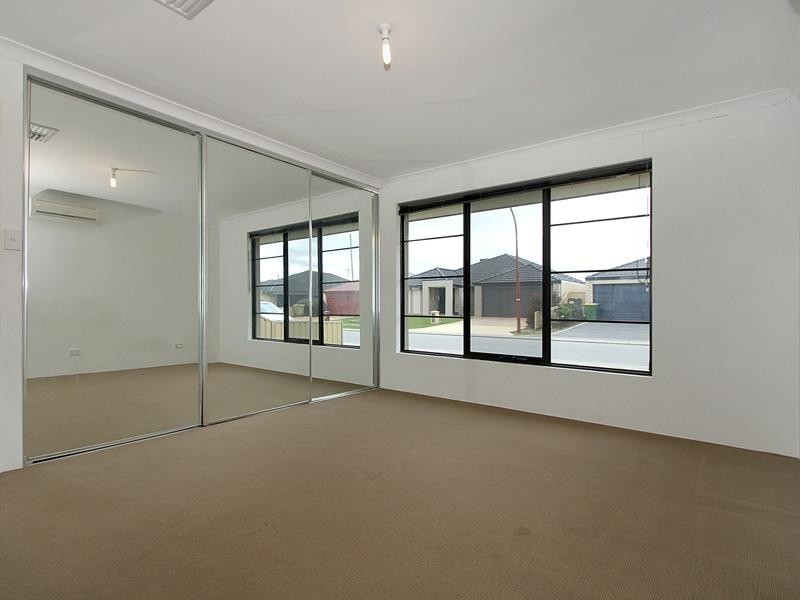 14 Newell Loop, Gosnells WA 6110