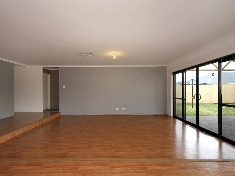 14 Newell Loop, Gosnells WA 6110