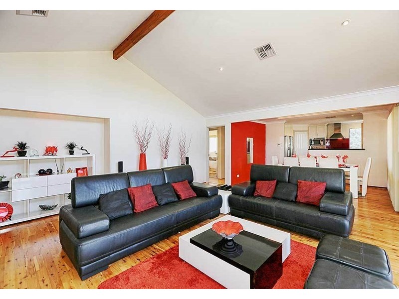 58 Garland Road, Roleystone WA 6111