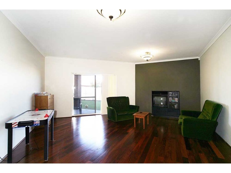 38 Barkley Loop, Canning Vale WA 6155