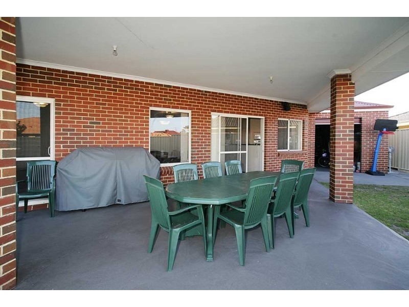 38 Barkley Loop, Canning Vale WA 6155