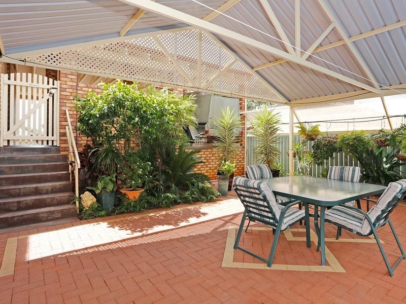 30 Eileen Street, Gosnells WA 6110