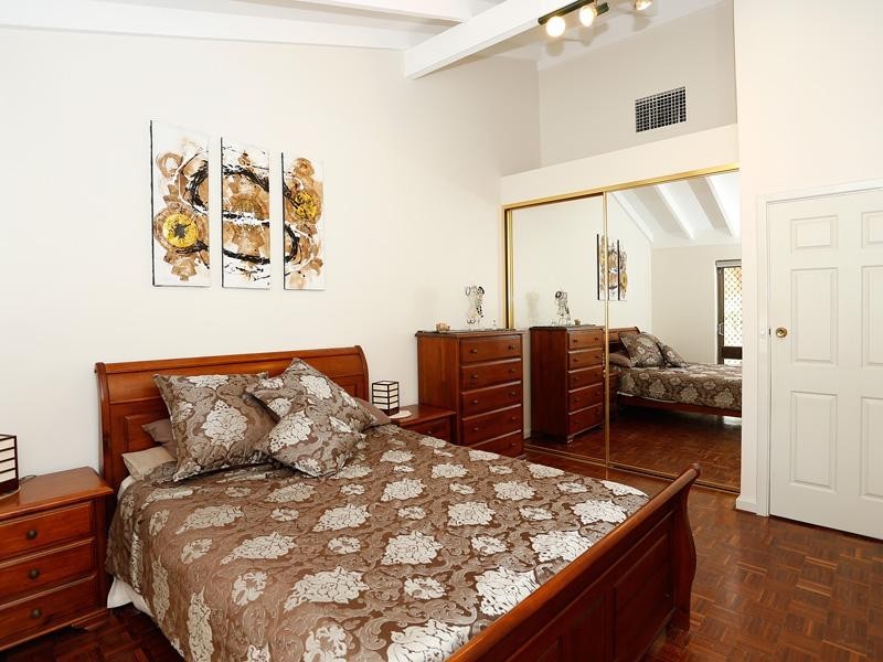 30 Eileen Street, Gosnells WA 6110