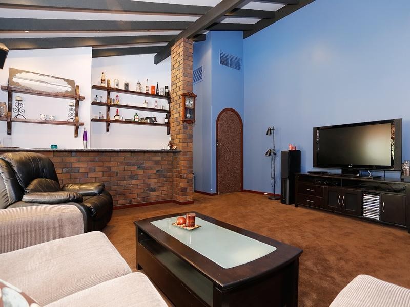 30 Eileen Street, Gosnells WA 6110