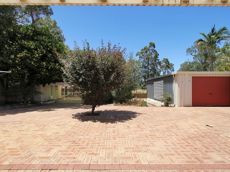 28 Eileen Street, Gosnells WA 6110