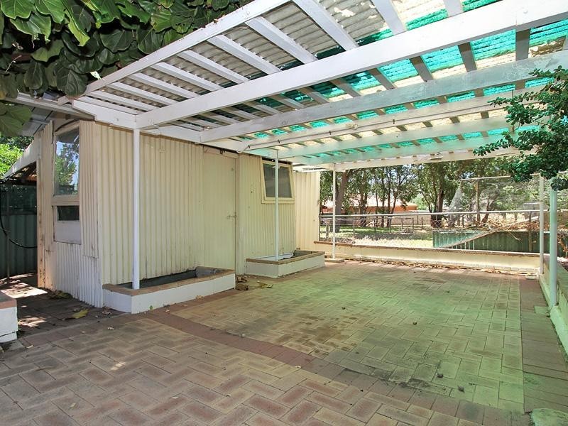 28 Eileen Street, Gosnells WA 6110