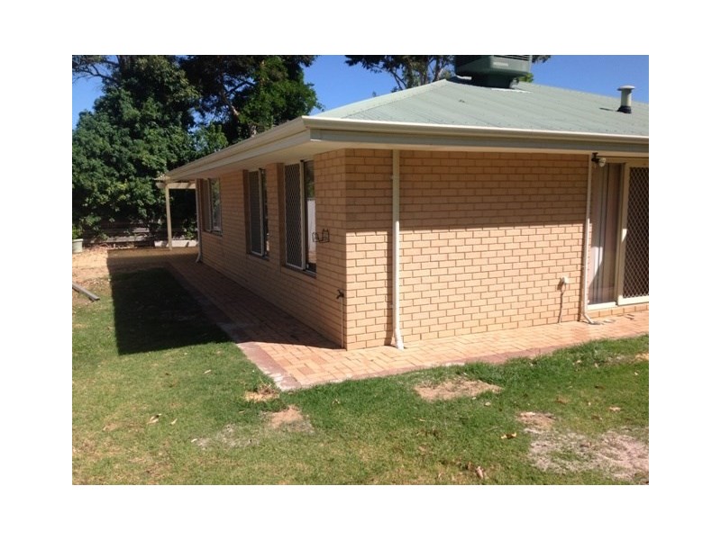 20 Westfield Street, Maddington WA 6109