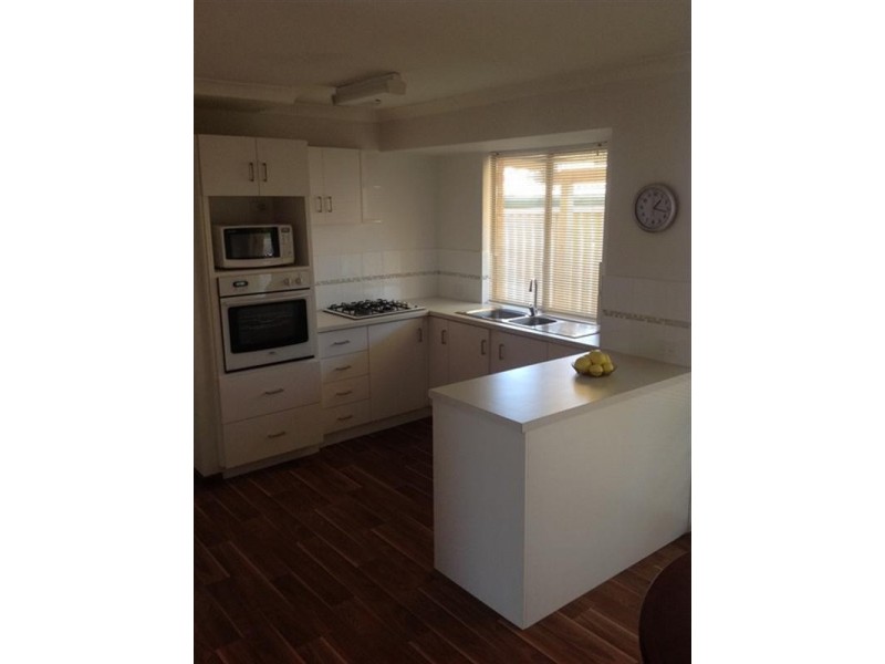 8/17 Attfield Street, Maddington WA 6109