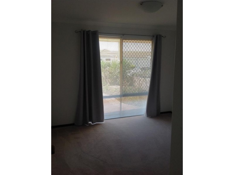 8/17 Attfield Street, Maddington WA 6109