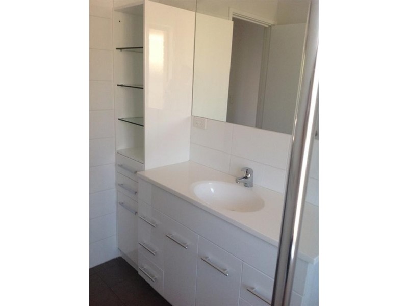 8/17 Attfield Street, Maddington WA 6109