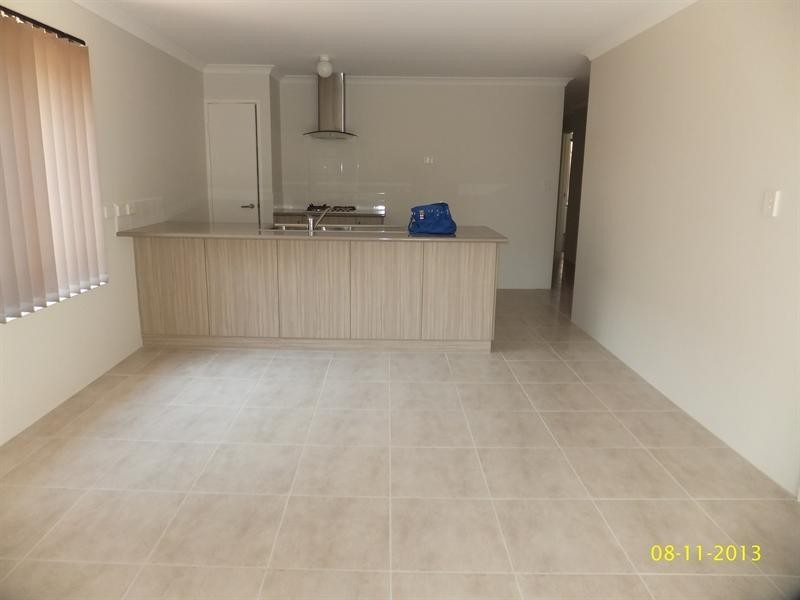 3/102 Westfield Road, Kelmscott WA 6111