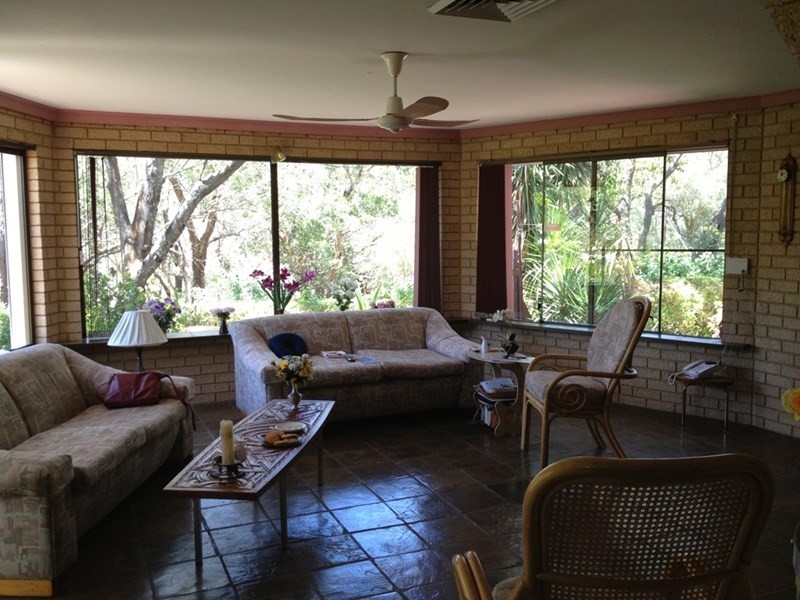 18 Mills Road, Martin WA 6110