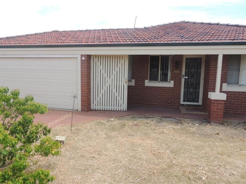 8 Lancaster Place, Maddington WA 6109